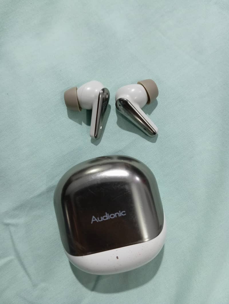 Audionic Earbuds 3