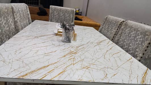 Dinning Table