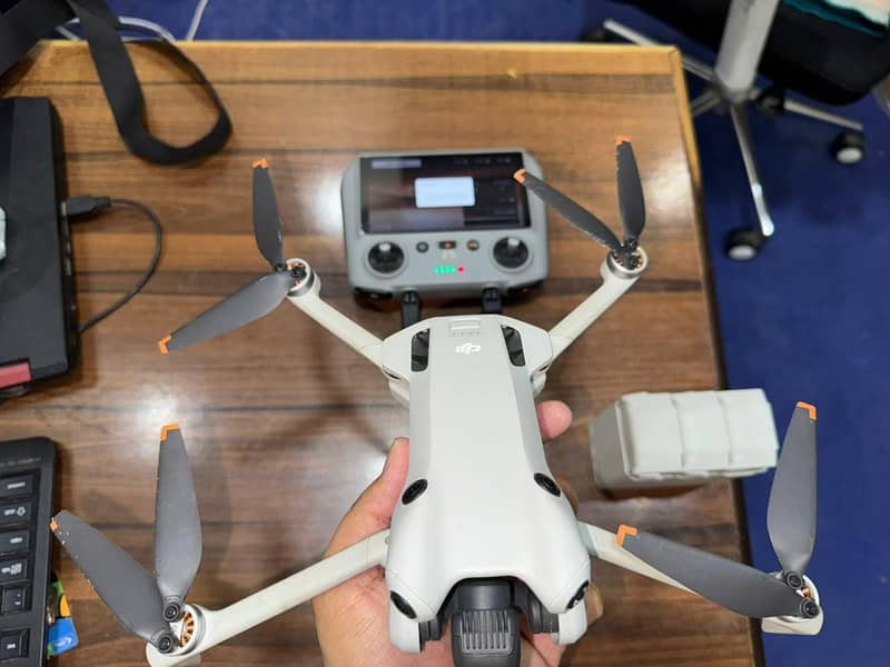 DJI Mini 4 pro Combo 6