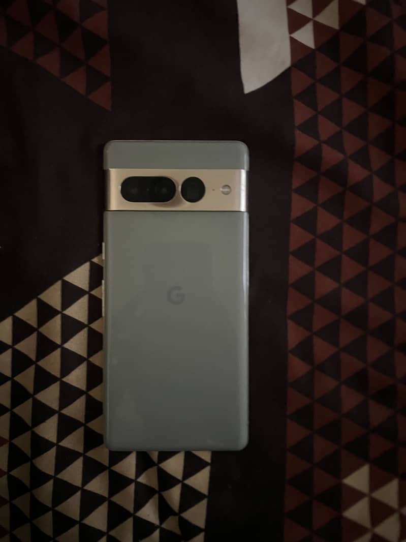 Google Pixel 7 Pro 4
