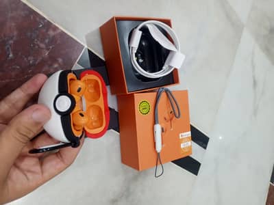 best Earbuds with cool  covers