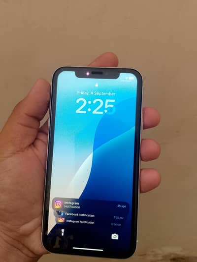Apple iPhone XR