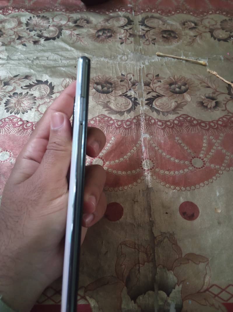 Infinix Note 7 4