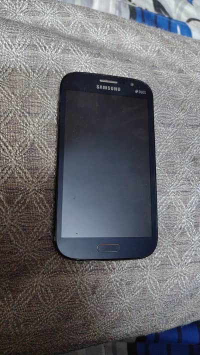 Samsung Mobile S4 dous available