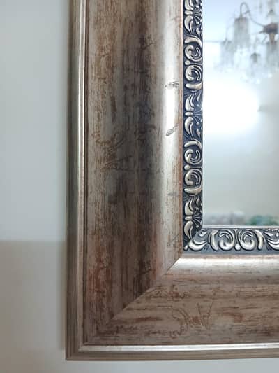 wall mirror