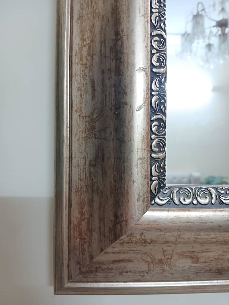 wall mirror 0