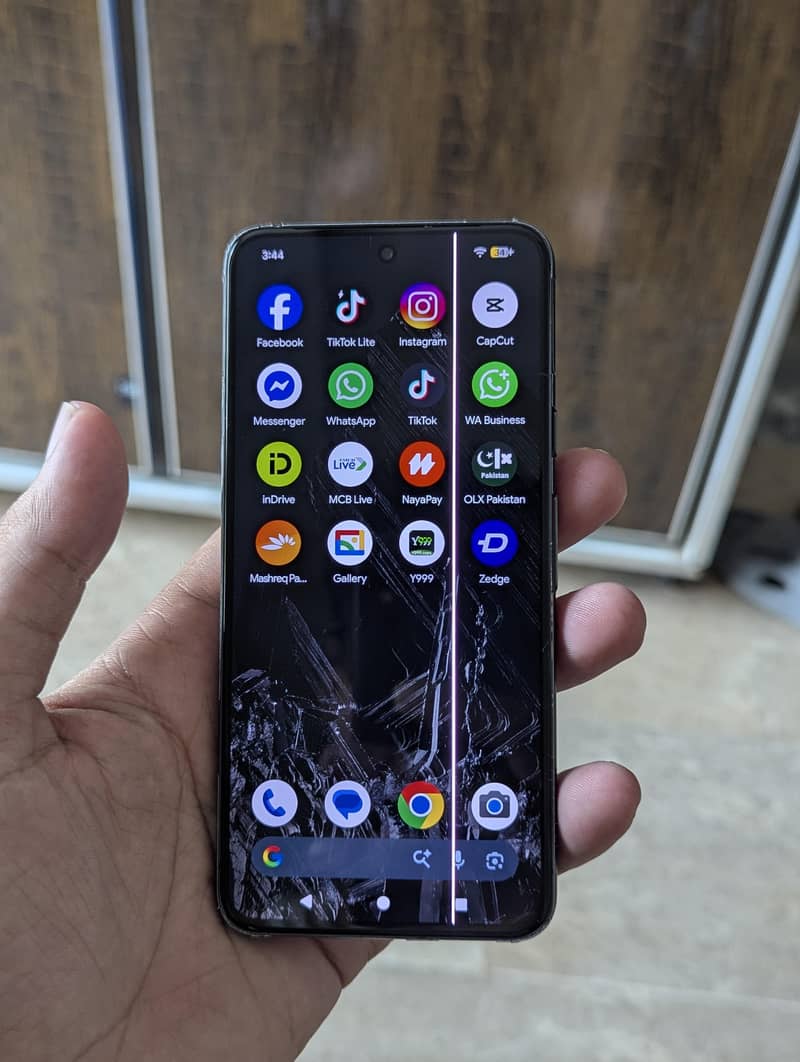 Google Pixel 8 2