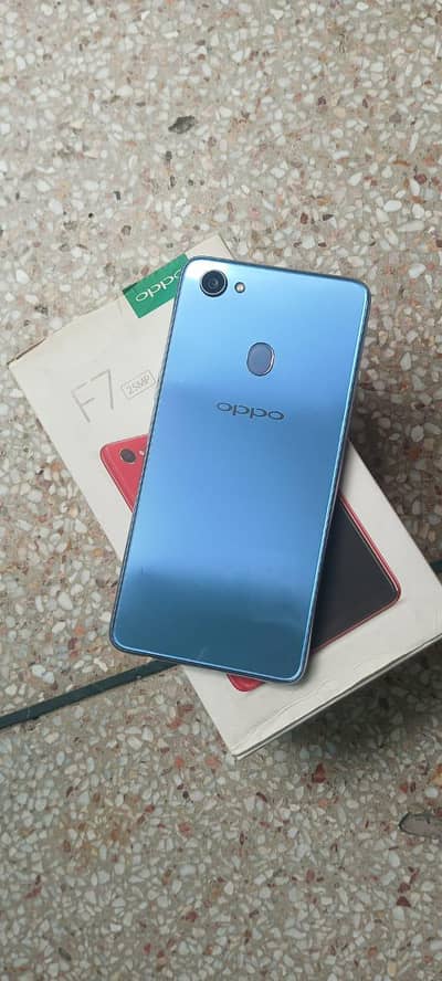 Oppo F7