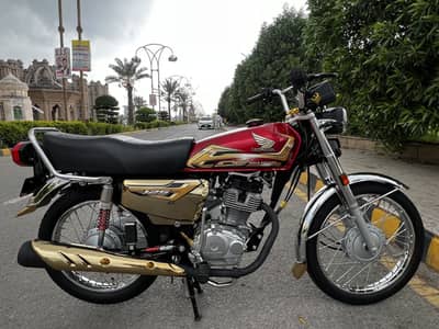 125 Gold edition