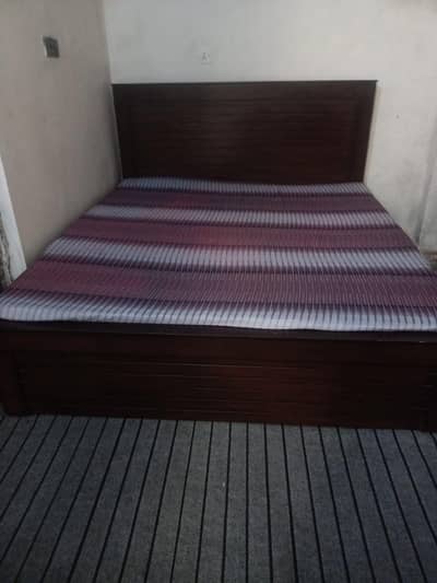Dabble Bed With Mattress Brand New 10/10 Condition like New