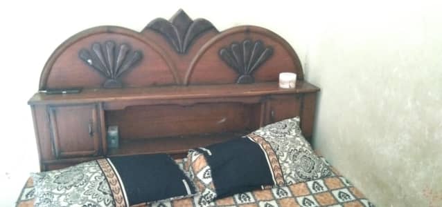 8k urgent sale double bed with mattress