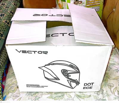 Vector VT 254 brand new box pack + v10 Bluetooth Intercom 16000