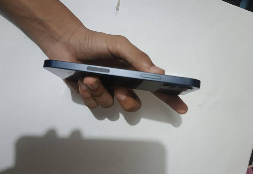 Apple iPhone 12 2