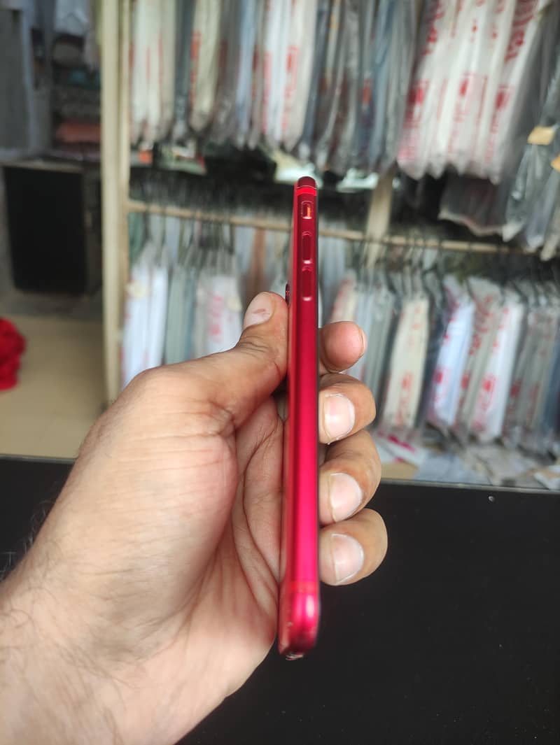 Apple iPhone SE 3
