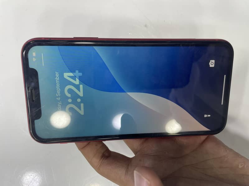 Apple iPhone 11 0