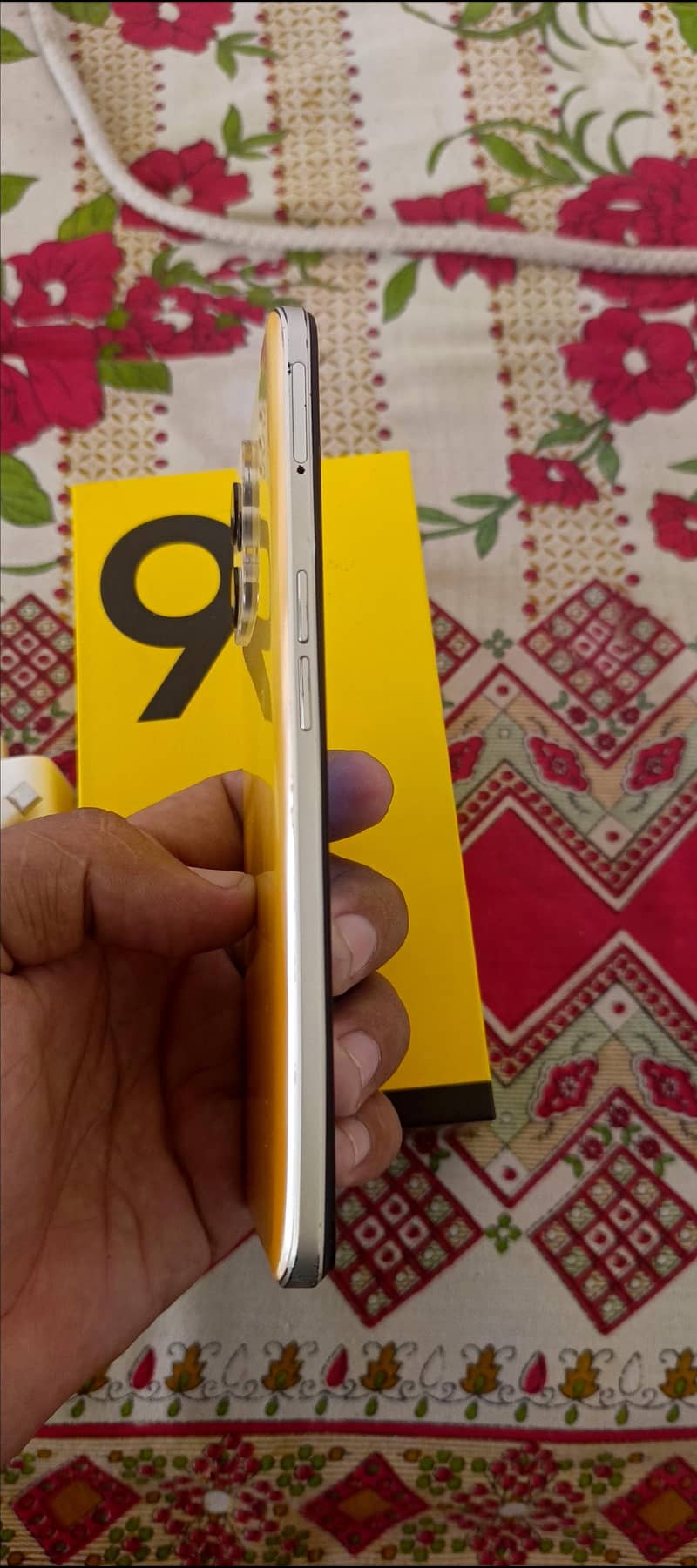 Realme 9 4