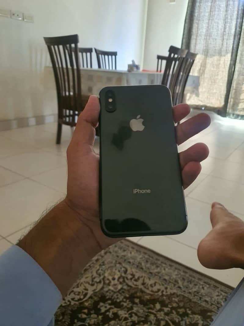 Apple iPhone X 0