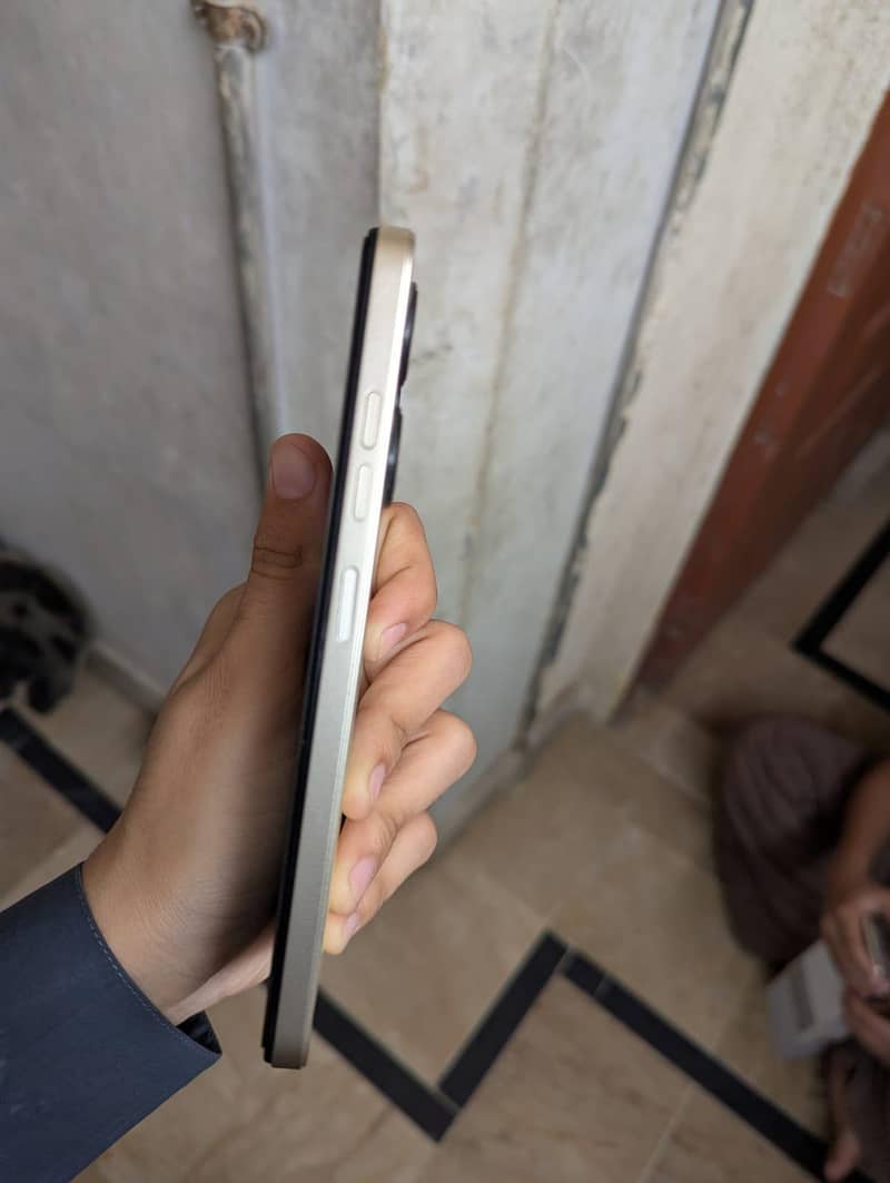 Tecno Spark 20C 3