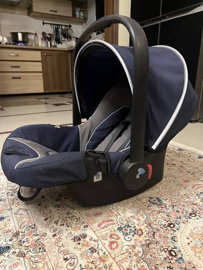 Mama & Baby Cot Like New
