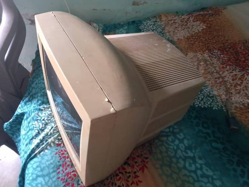 Monitor "Fujitsu Computer Siemens" 3