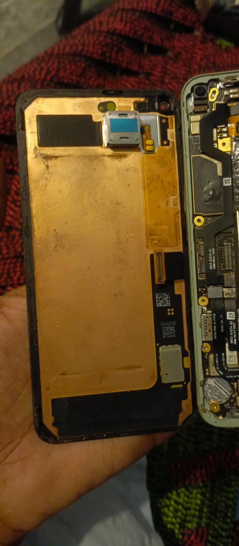 Google Pixel 5 2