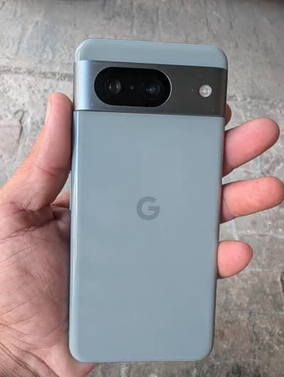 Google Pixel 8