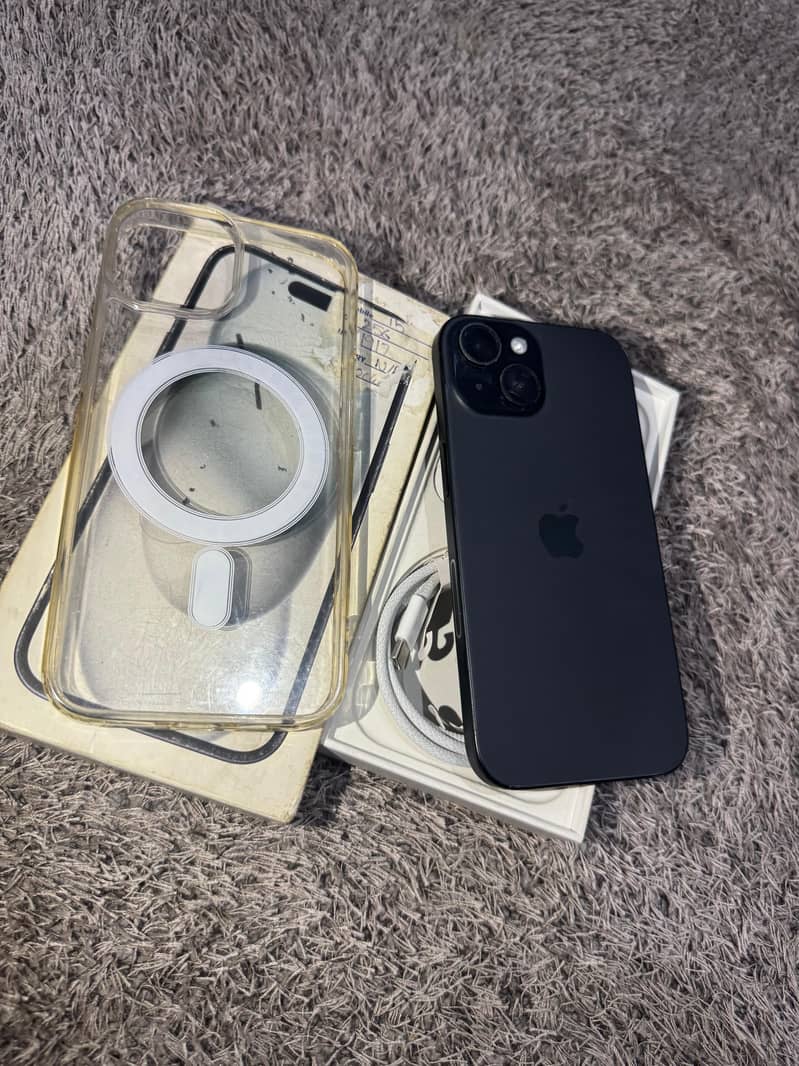 Apple iPhone 15 2