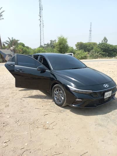 Hyundai Elantra Hybrid 1.6