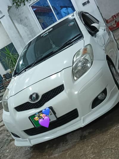 Toyota Vitz 2010