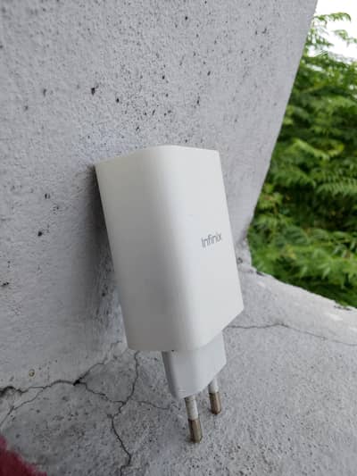 33ward original charger in infinix 100% original