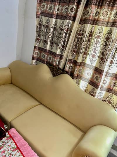 Sofa set 4 seater 10/10 condition
