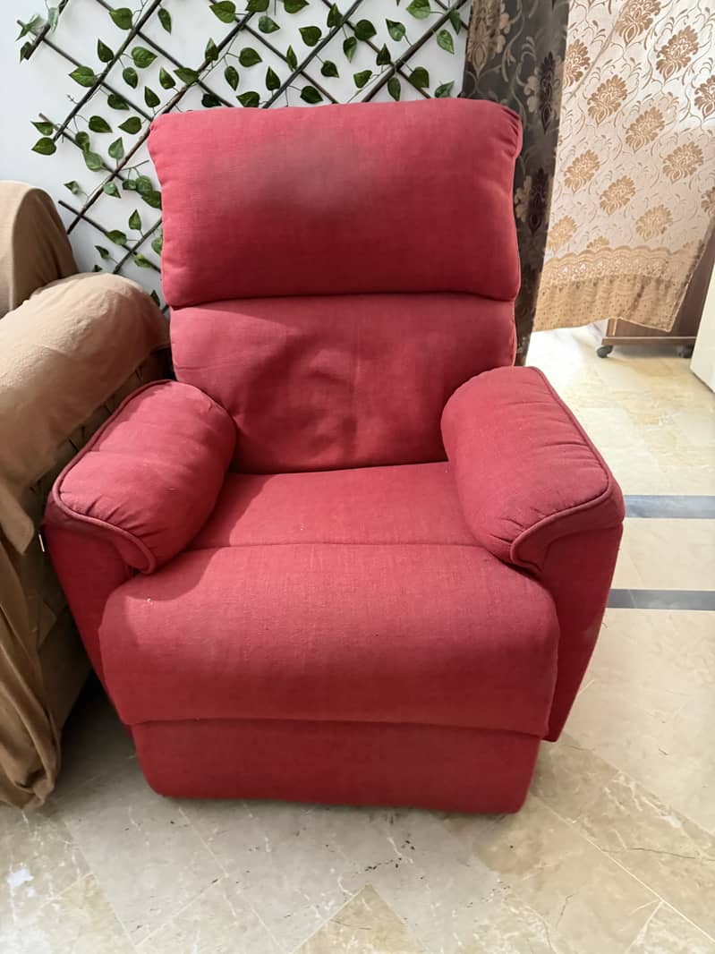 Recliner 1