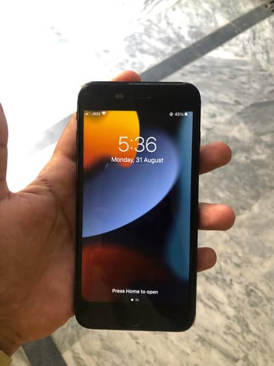 Apple iPhone 7 Plus ,  0301 7057158