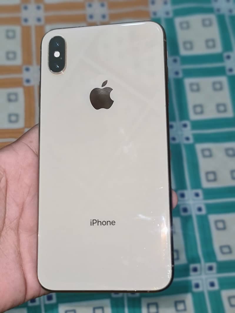 Apple iPhone XS Max 2