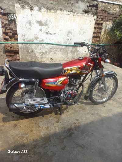 Cg 125