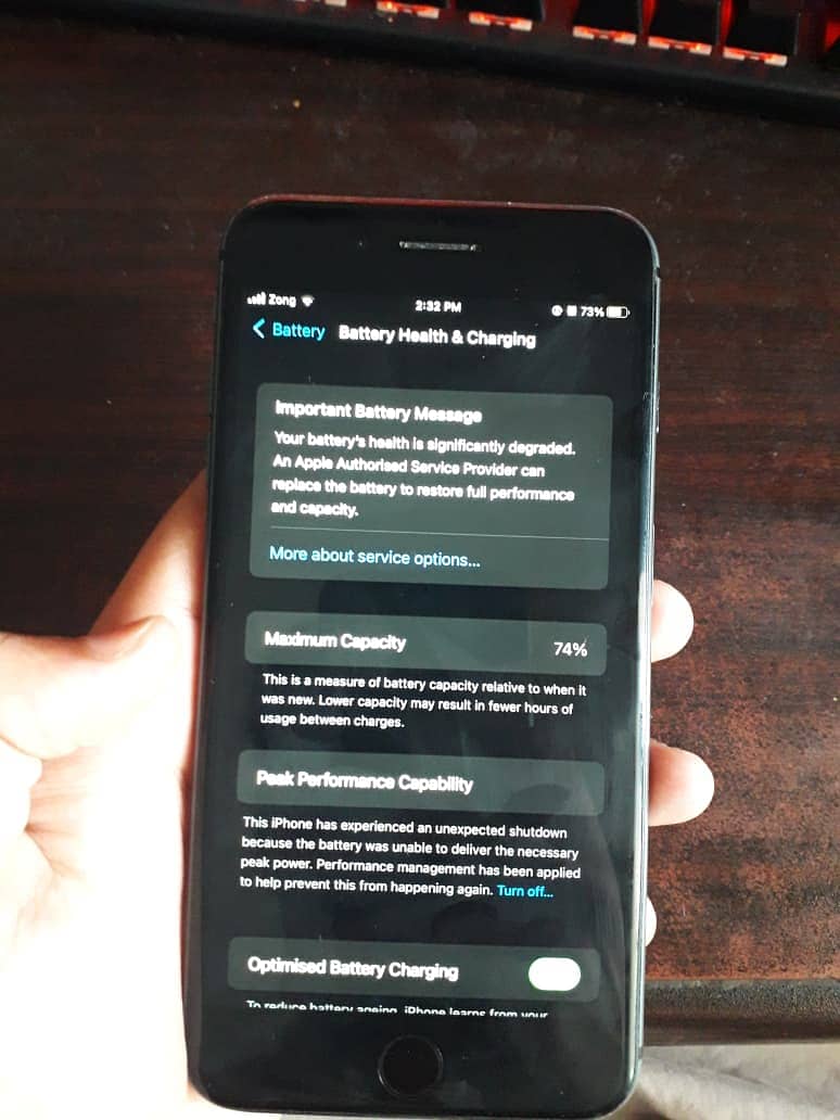 Apple iPhone 8 Plus 1