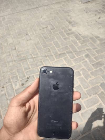 Apple iPhone 7