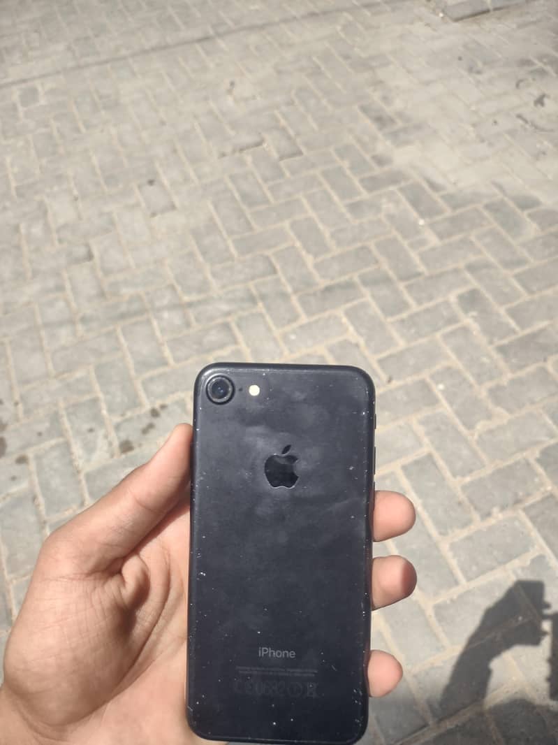 Apple iPhone 7 5