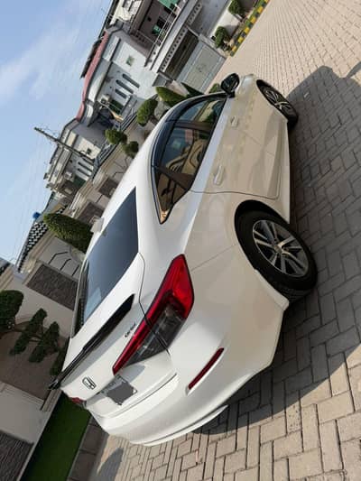Honda Civic Oriel 2024