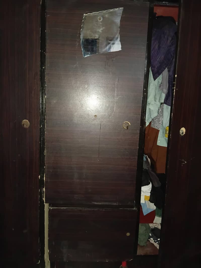 wardrobes 1