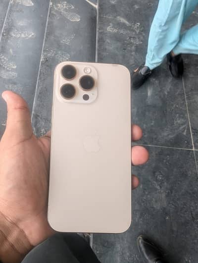 Apple iPhone 16 Pro Max