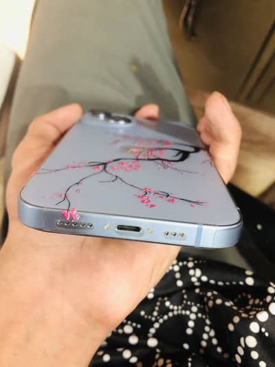 Apple iPhone 14