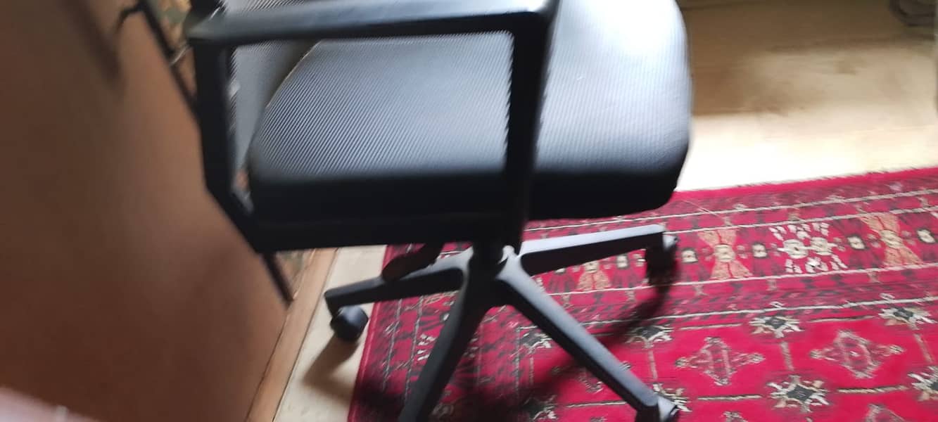 COMPUTER  Chair 5