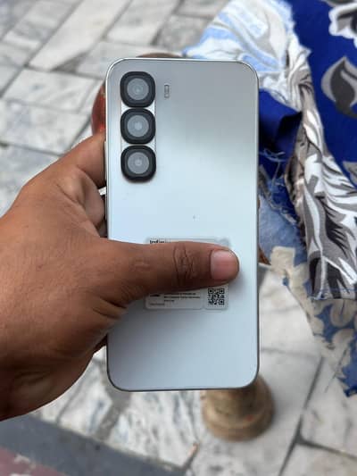 Infinix Hot 60 Pro
