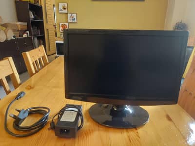 15.6 inch monitor