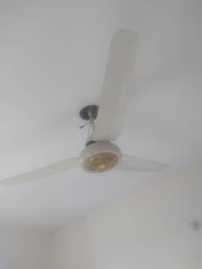 2 ac dc ceiling fans
