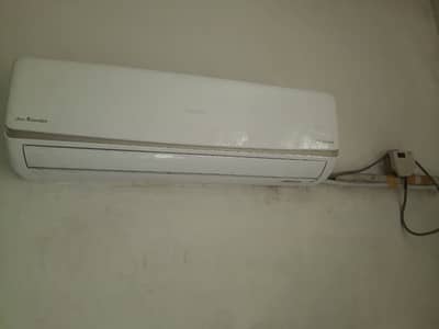 Orient Ultron E Comfort Inverter 1.5 Ton AC for sale
