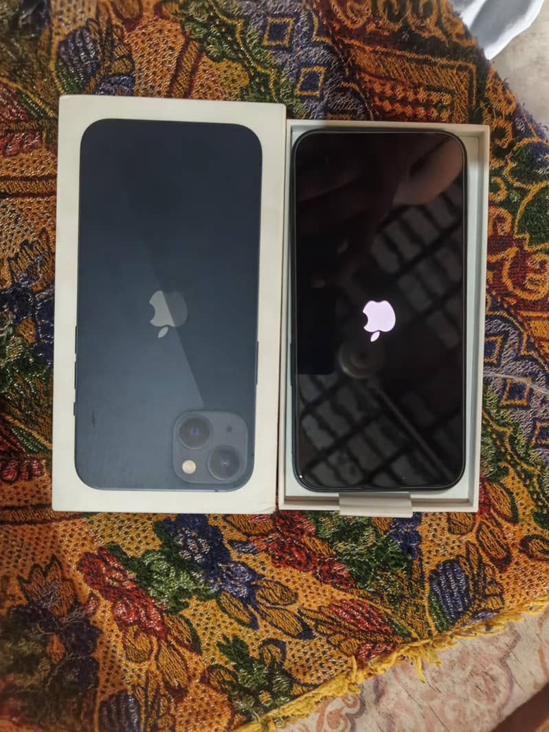 Apple iPhone 13 6