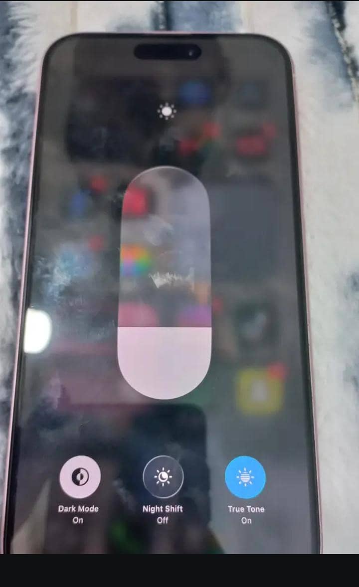 Apple iPhone 15 1