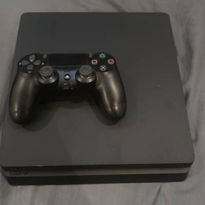 PS4 slim one controller